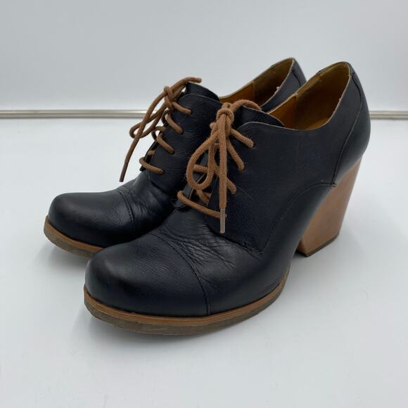 Kork-Ease Women's Black Leather Lace Up Ankle Chucky Oxford Bootie Size 8 - Picture 1 of 10